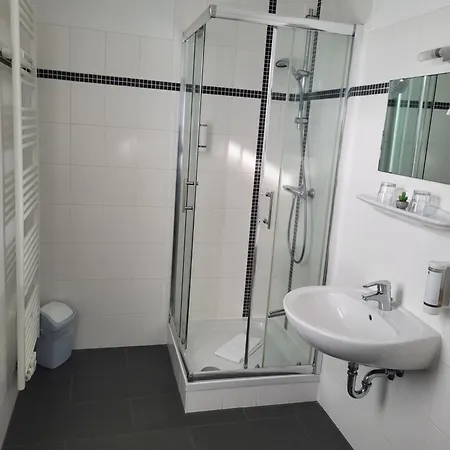 Konukevi Bootshaus 3*